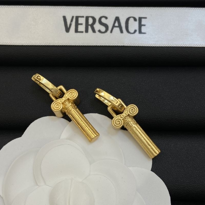 VERSACE